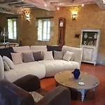 Le Moulin De Laumet בית הארחה