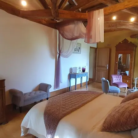 Maison d'hôtes Le Moulin De Laumet *
