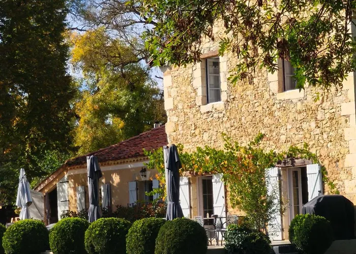 Konukevi Le Moulin De Laumet 3*